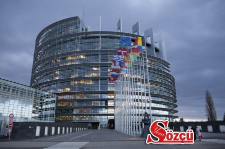 Avropa Parlamentində parçalanma:razılaşmayanların cəzalandırılması