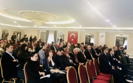 Türk dünyası jurnalistlərin Zirvə görüşü keçirilib-FOTO