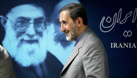 İRANI XAMENEİNİN GİZLİ MÜŞAVİRİ İDARƏ EDİR- Tehranın xarici siyasətinin "boz kardinalı" kimdir?
