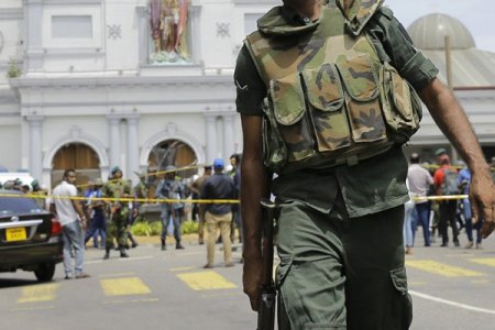 Şri-Lankadakı terror hadisələrini hansı qrupun törətdiyi açıqlandı - Ölkədə fövqəladə vəziyyət elan edildi