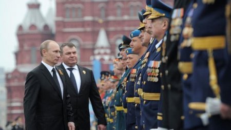 Putin bütün dünyaya ELAN ETDİ: Rusiya analoqu olmayan "yenilməz" silahlarını istifadəyə hazırlaşır - FOTOLAR