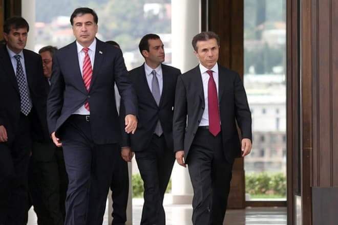 Bidzina İvanişvili siyasətdən “qaçır”