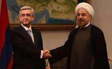 Rusiyalı ekspert: “İran prezidenti Ruhani Ermənistan səfərindən nə umur?” –Təhlil