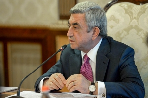 Serj Sarkisyan kadr dəyişiklikləri həyata keçirib