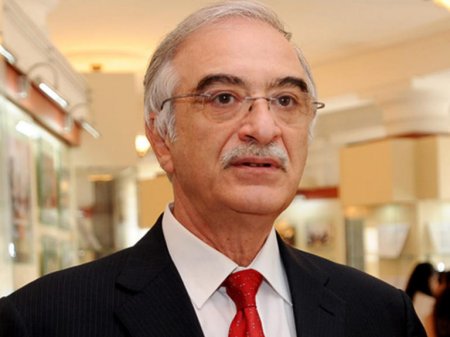 Polad Bülbüloğlu “Exo Moskvı” radiosundan tələb etdi:“Azərbaycan xalqından üzr istəyin!”
