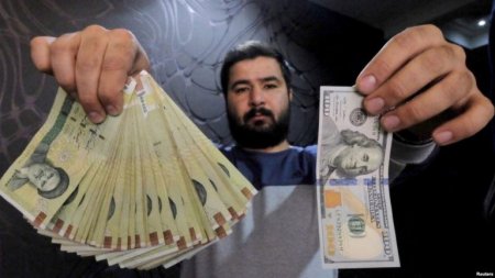 İranın milli valyutası kəskin ucuzlaşdı - İlin əvvəlindən rial dollar qarşısında 3 dəfədən çox dəyər itirib