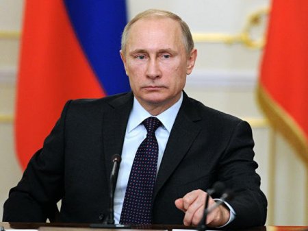 Vladimir Putin:"KXDR-ə nüvə ölkələrinin iştirakı ilə beynəlxalq zəmanət lazımdır"