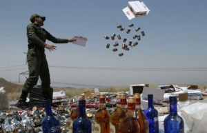İranda 42 nəfər içkidən zəhərlənərək öldü – 16-sı kor oldu