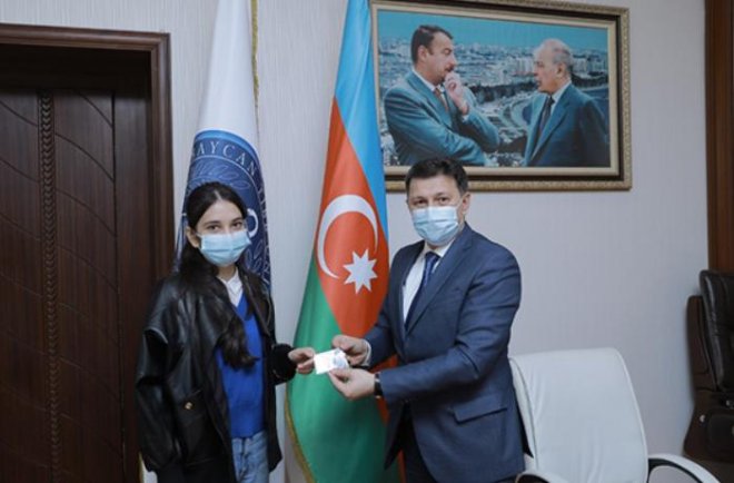 Polad Həşimovun qızına əlavə təqaüd ayrıldı - FOTO