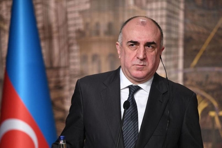 Elmar Məmmədyarovun dönəmində taksi sürücüsünün adına 5 şirkət açılıb - ŞOK DETALLAR