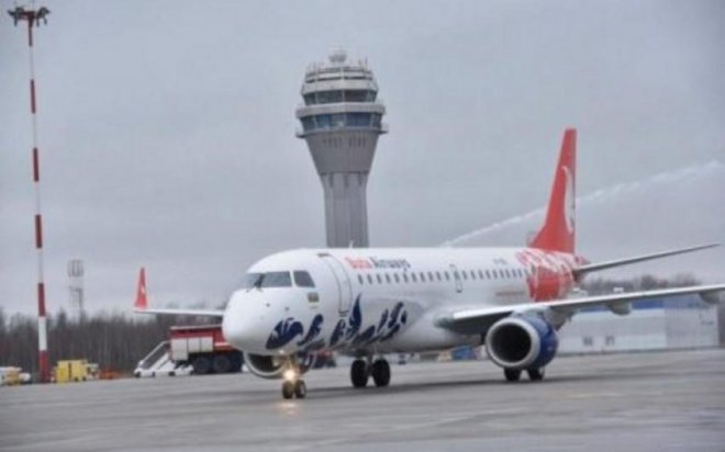 Bakıdan İstanbula uçan təyyarə güclü dumana görə başqa aeroporta enib