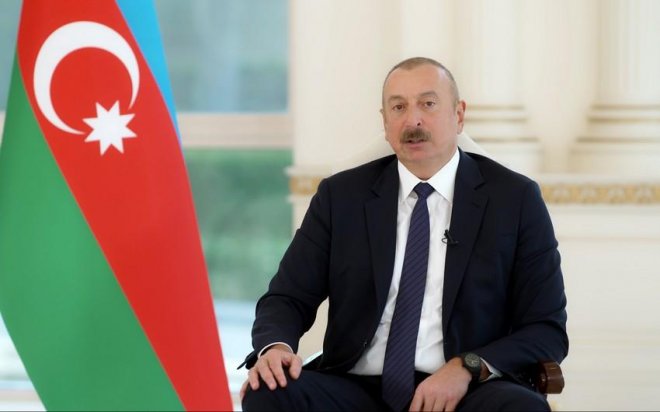 Prezident Azərbaycan qadınlarını təltif edib -