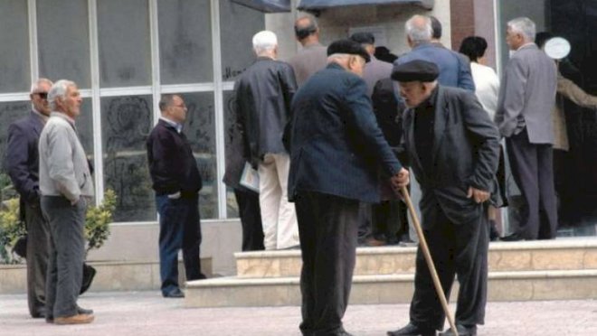 Mart ayının pensiyası ödənildi