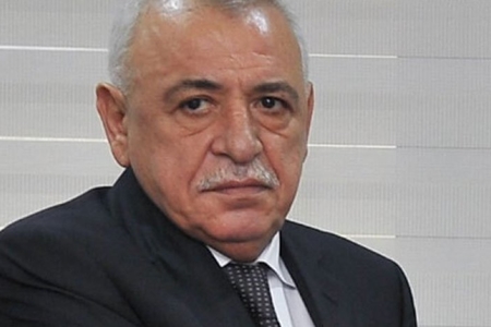 Keçmiş deputatın dələduzluğu: "Üç mənzili ələ keçirib..." -