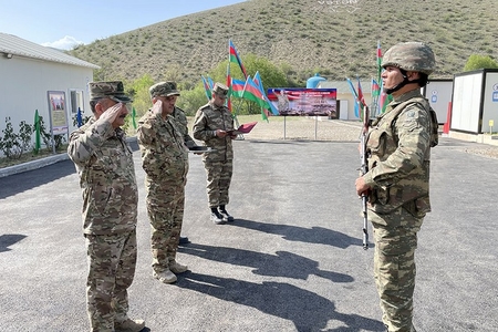 Müdafiə nazirinin müavinləri azad edilmiş ərazilərdə olub