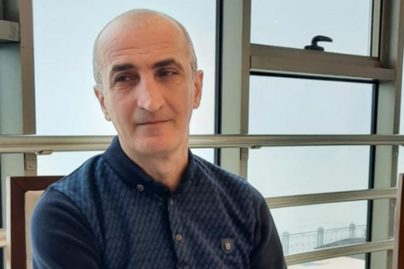 Mətbuat Şurası Qadir İbrahimlinin vəfatı ilə bağlı nekroloq yayıb