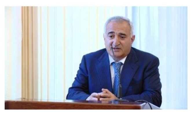 Məmurların nəyi var? —