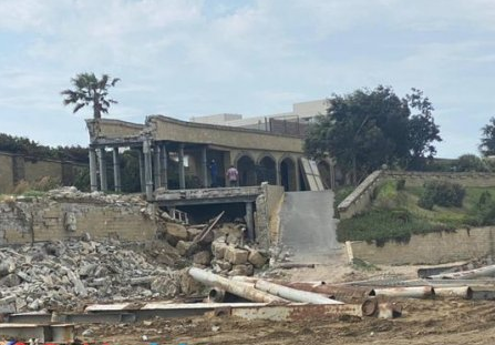 Bakıda oliqarx məmurların milyonluq tikililəri sökülür -