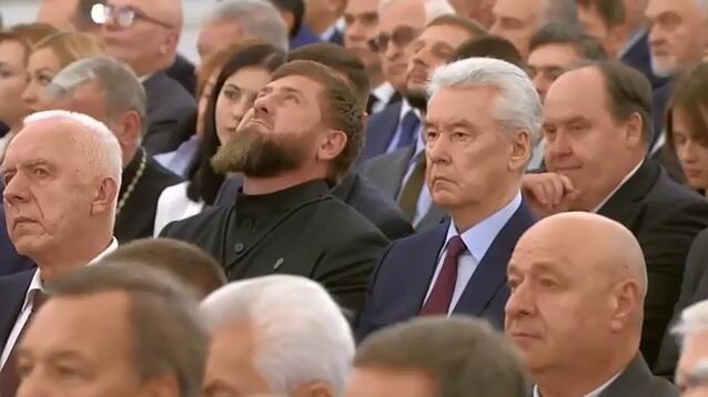 Kadırov Putinin çıxışı zamanı ağladı - Video