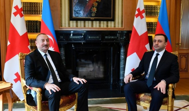 İlham Əliyevin Gürcüstanın Baş naziri ilə təkbətək görüşü keçirilib