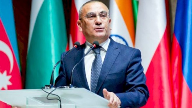 İcra başçısının gözütoxluğu