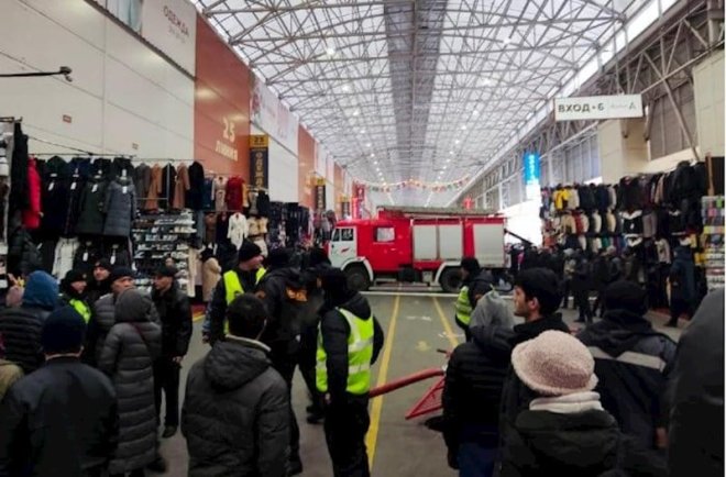 Moskvada azərbaycanlı iş adamlarına məxsus bazar yanır