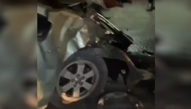 “Toyota Prius”ların “parad”ı: Bir qəzada beşi toqquşdu -