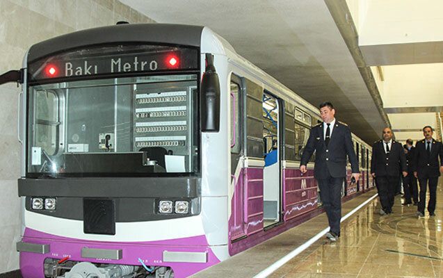 Bakı metrosunda problem, qatarlar gecikir