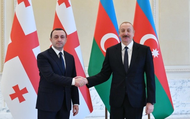 Əliyev Qaribaşvili ilə görüşdü -