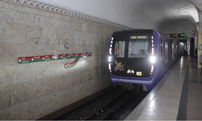 Metroda yenə GECİKMƏ: İnterval YEDDİ DƏQİQƏNİ keçdi -