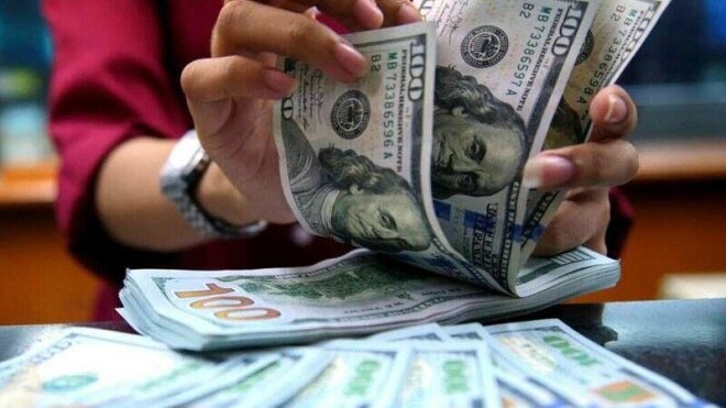 Azərbaycanda dolların məzənnəsi ilə bağlı