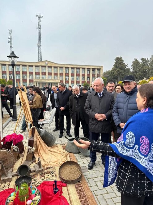 NOVRUZ RİTUALLARINDAN ŞOU DÜZƏLDƏNLƏR