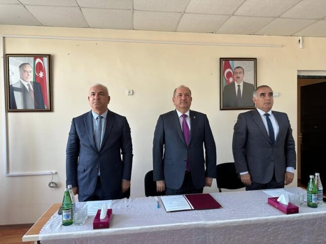 Əziz Əzizov növbəti səyyar görüşü Bünyadlı kəndində keçirdi