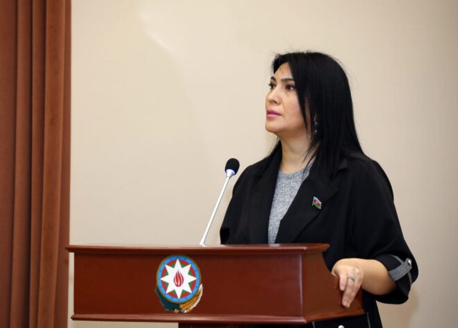 İSTİQLALDAN KEÇİB GƏLDİK – MİLLİ MƏFKURƏDƏN MÜSTƏQİL DÖVLƏTƏ