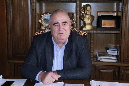 Şərurlu İsfəndiyar böyük qalmaqaldan danışdı: