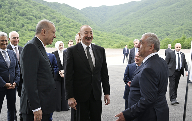 Prezidentlər Kəlbəcər-Laçın avtomobil yolunda -