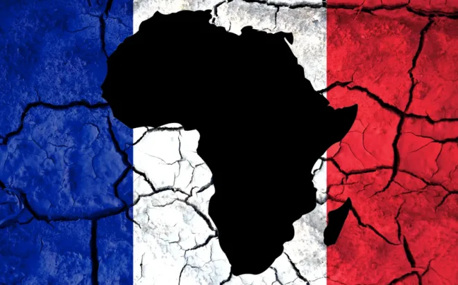 Fransanın müstəmləkəçilik cinayətləri: Diri-diri yandırılan insanların qanı qumda batırılıb