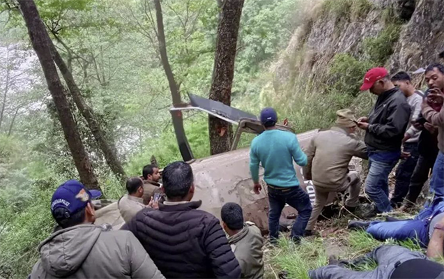 Hindistanda helikopter qəzası, ölənlər var -