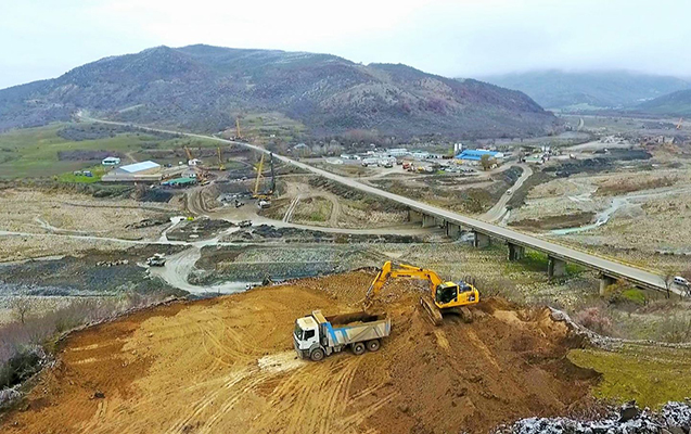 Həmin körpünün tikintisində ölüm