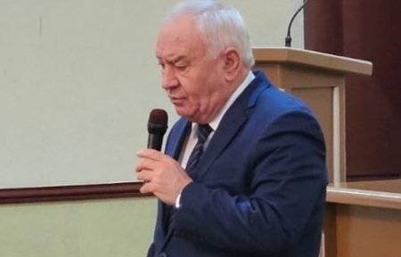 70 yaşlı icra başçısı 14 ildir ki, VƏZİFƏ BAŞINDADIR -