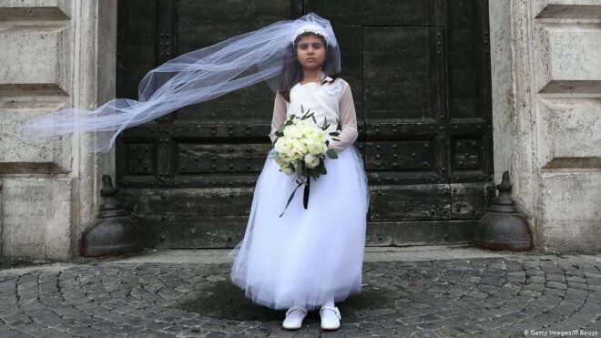Daha bir erkən nikah: