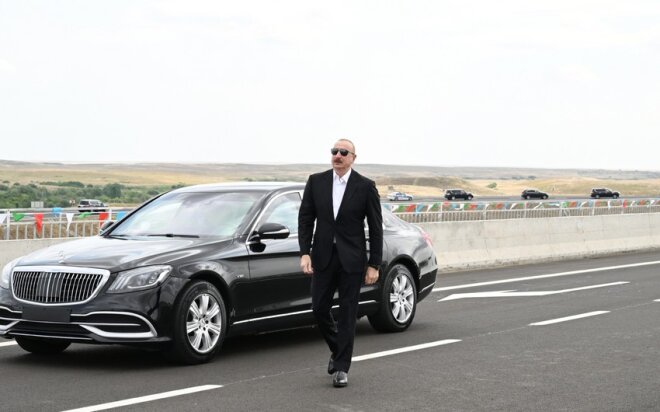 Prezident İlham Əliyev Əhmədbəyli-Füzuli-Şuşa yolunun açılışında iştirak edib