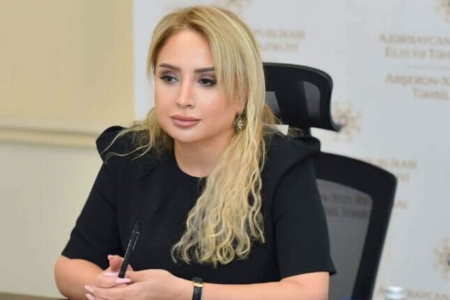 Sahil Babayev İlhamə Abdullayevanı yola salır –