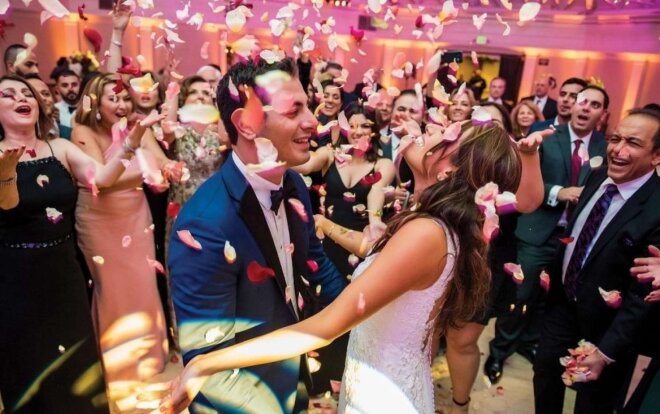 İcra başçıları toya nə qədər pul yazdırır?