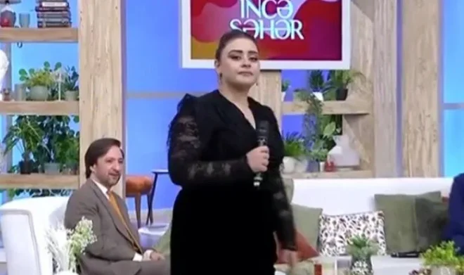 Almaxanımın ifasından sonra veriliş yarımçıq dayandırıldı