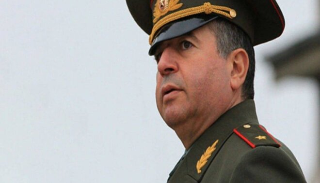 Ermənistanda sabiq müdafiə naziri AXTARIŞA VERİLDİ -