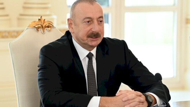 Prezident bu şəxsləri təltif etdi -