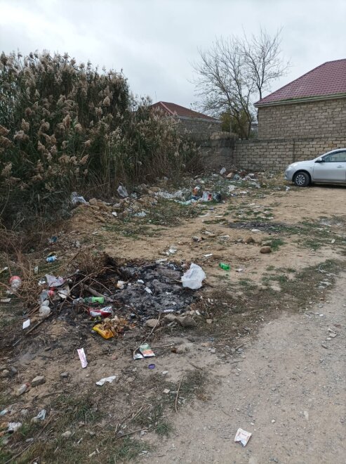 Sabunçu rayonu 2-ci Zabrat  Qəsəbəsində Zibil Problemi: Qanunsuz Pul Yığımı, Nəzarətsizlik və İdarəetmə Boşluqları