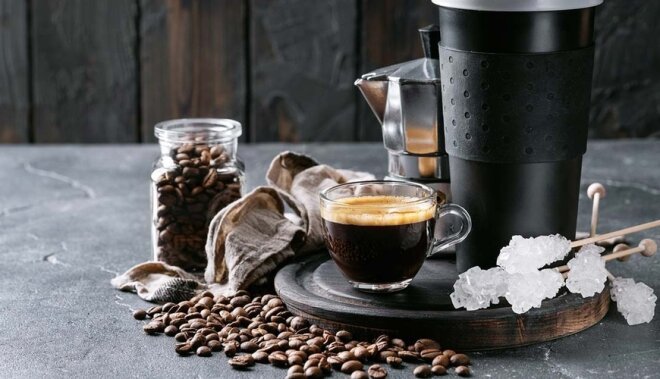 Bu içki qaraciyəri MƏHV EDİR –