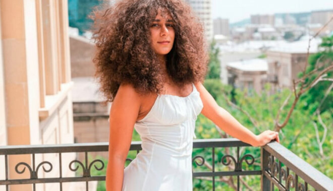 Prokurorluğa çağırılan Çelsi ölkədən qaçdı